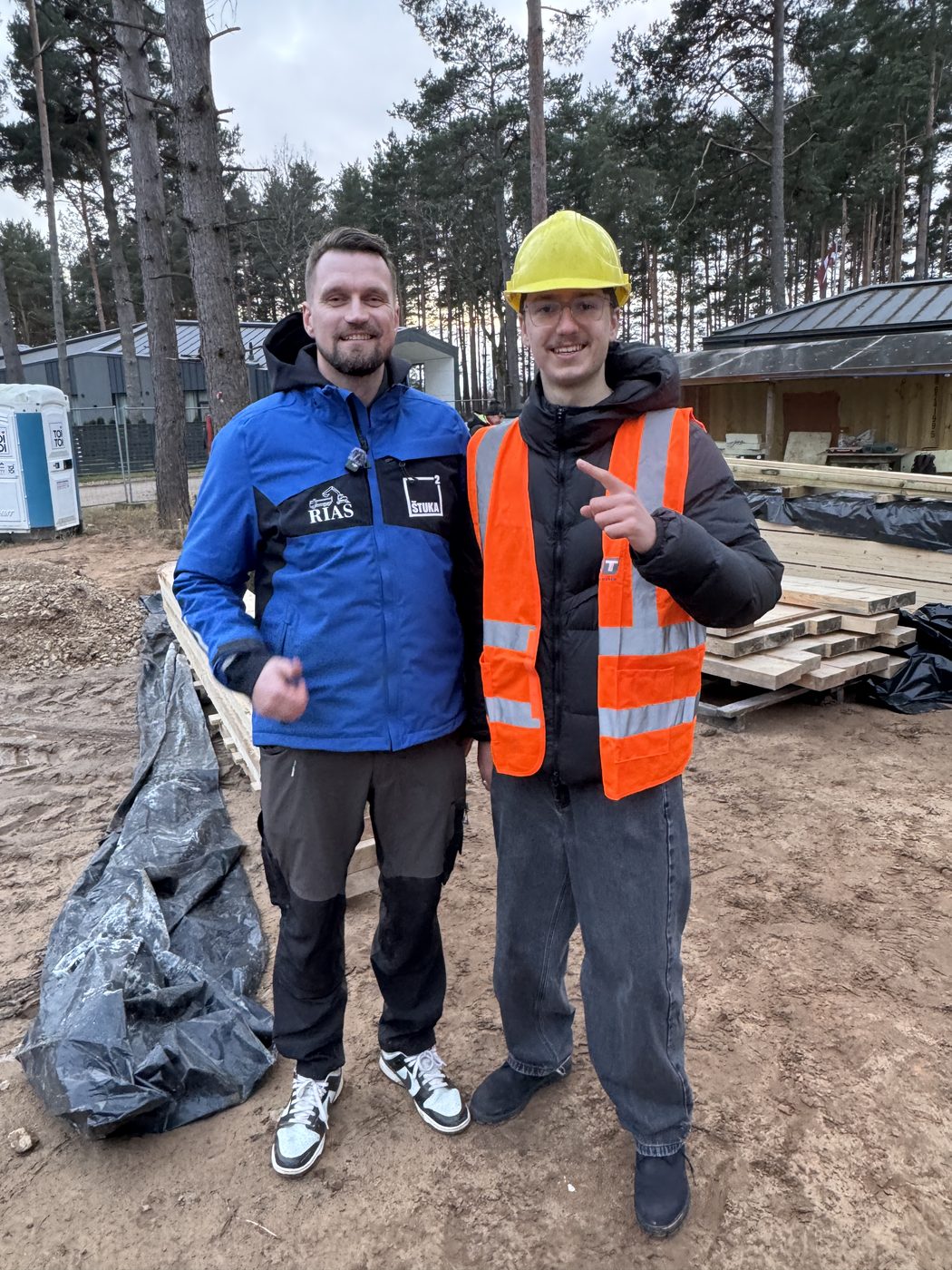 Ar klientu būvobjektā